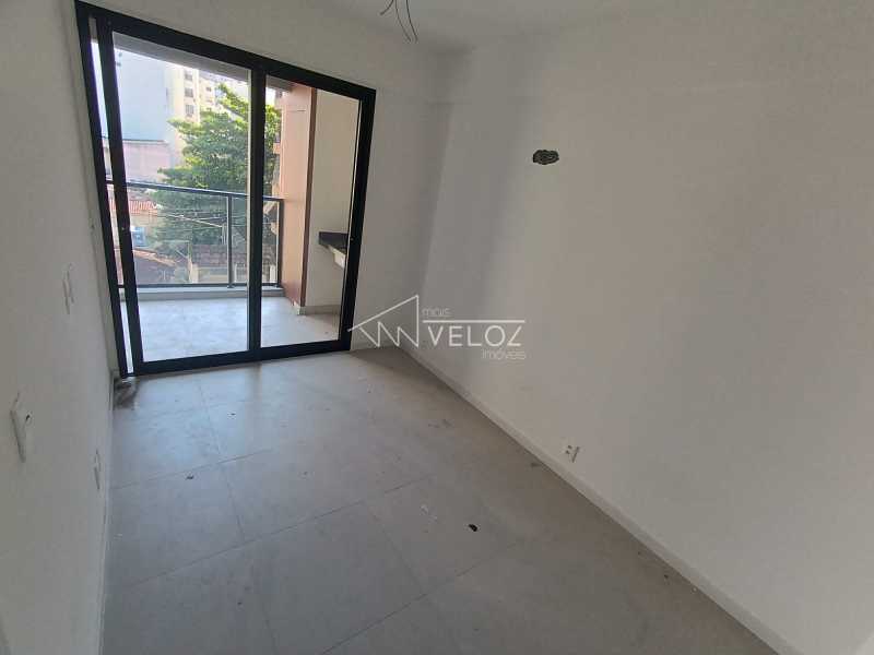 Apartamento à venda com 2 quartos, 55m² - Foto 20