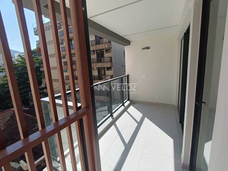 Apartamento à venda com 2 quartos, 60m² - Foto 4