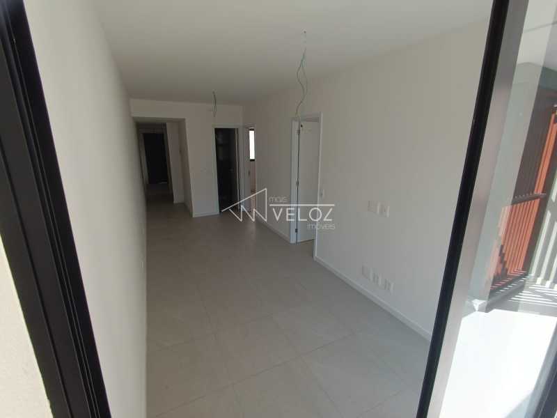 Apartamento à venda com 2 quartos, 60m² - Foto 6