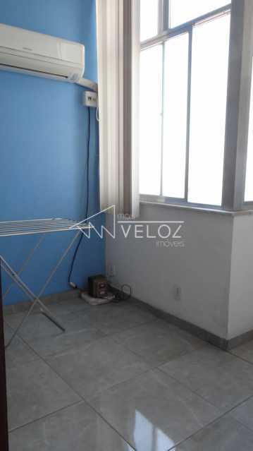 Apartamento à venda com 2 quartos, 67m² - Foto 9