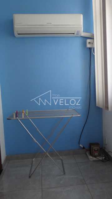 Apartamento à venda com 2 quartos, 67m² - Foto 10