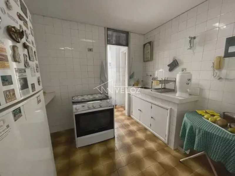 Cobertura à venda com 4 quartos, 214m² - Foto 14