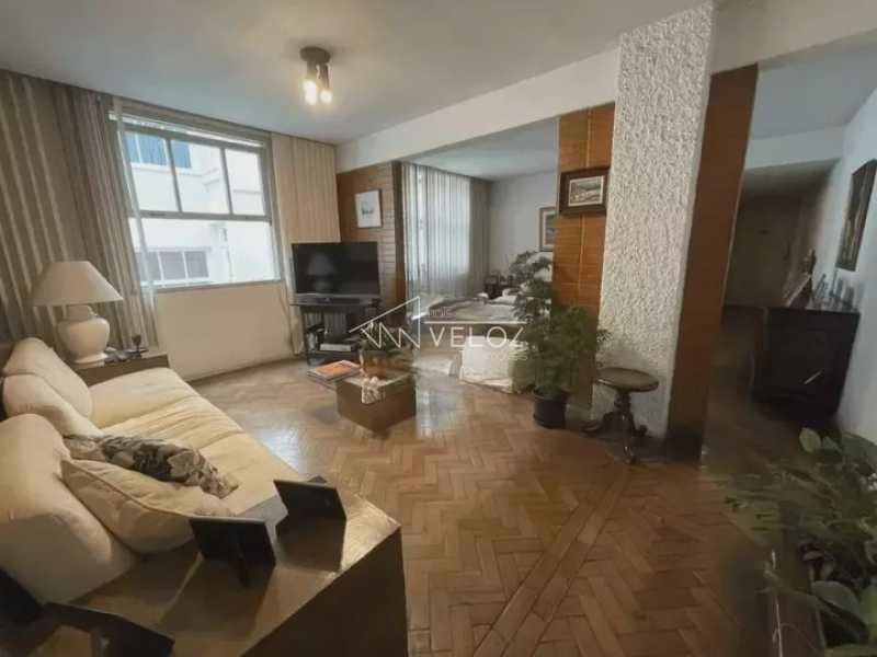 Cobertura à venda com 4 quartos, 214m² - Foto 2