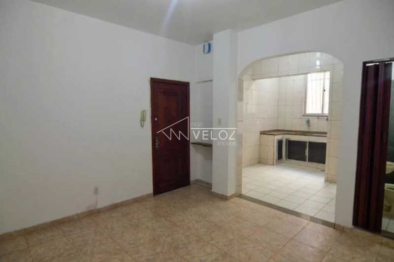 Apartamento à venda com 2 quartos, 56m² - Foto 1