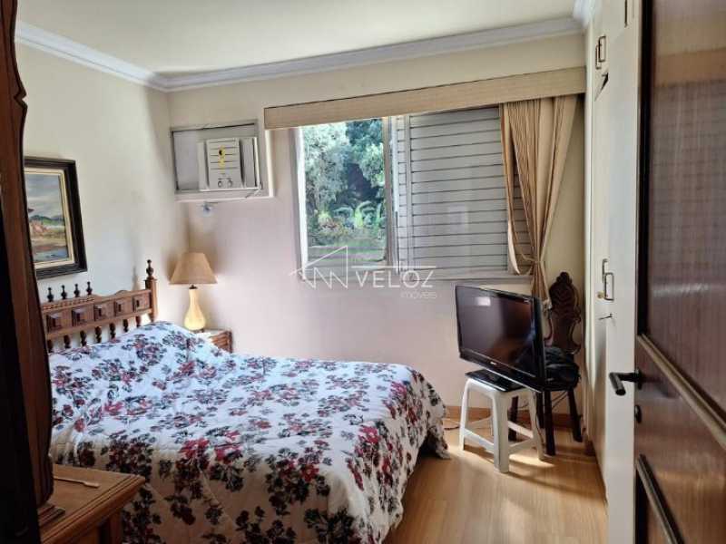 Apartamento à venda com 2 quartos, 105m² - Foto 14