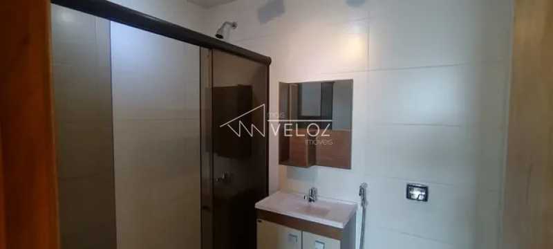 Apartamento à venda com 2 quartos, 65m² - Foto 9