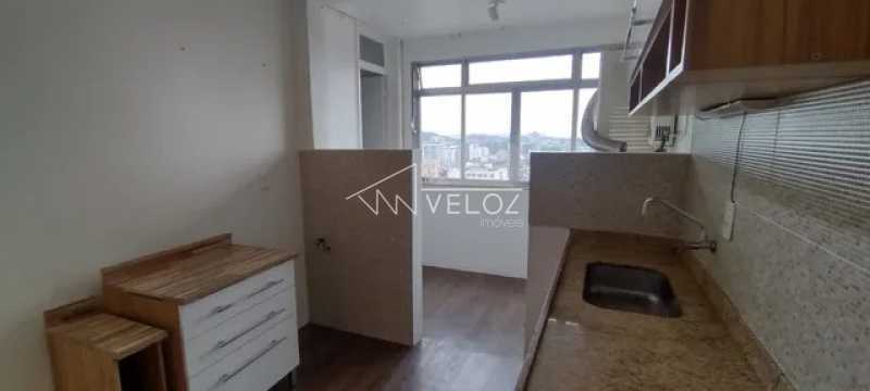 Apartamento à venda com 2 quartos, 65m² - Foto 10