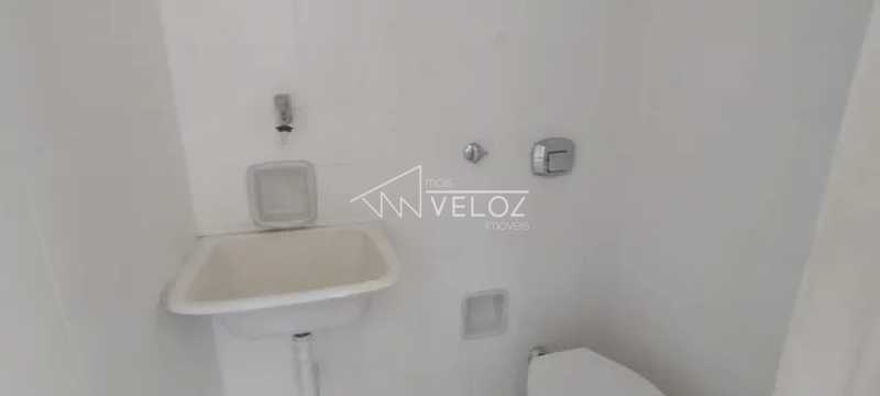 Apartamento à venda com 2 quartos, 65m² - Foto 15