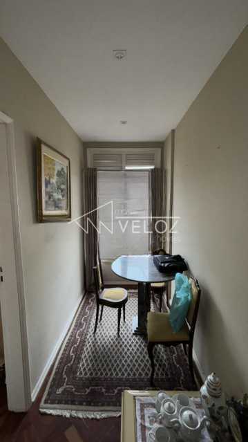 Apartamento à venda com 2 quartos, 63m² - Foto 2