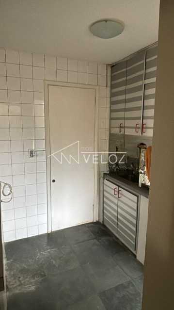 Apartamento à venda com 2 quartos, 63m² - Foto 7