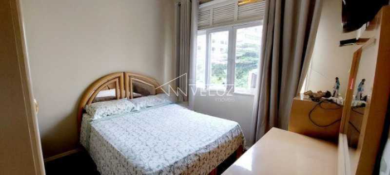 Apartamento à venda com 2 quartos, 63m² - Foto 11