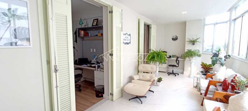 Apartamento à venda com 3 quartos, 130m² - Foto 11