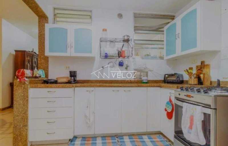 Apartamento à venda com 3 quartos, 137m² - Foto 6