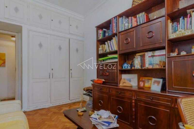 Apartamento à venda com 3 quartos, 137m² - Foto 7