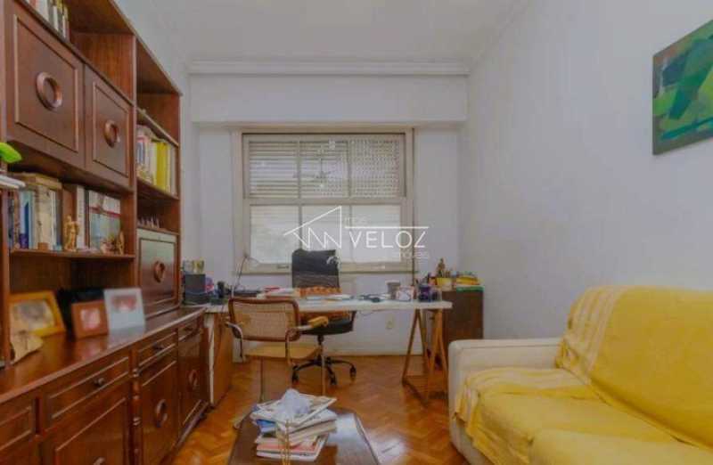 Apartamento à venda com 3 quartos, 137m² - Foto 12