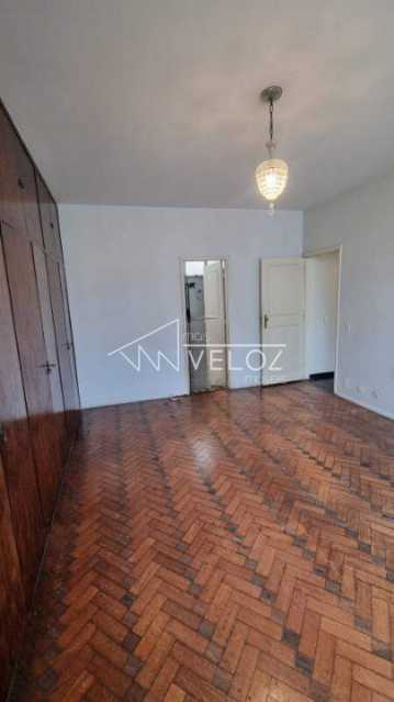 Apartamento à venda com 4 quartos, 200m² - Foto 13