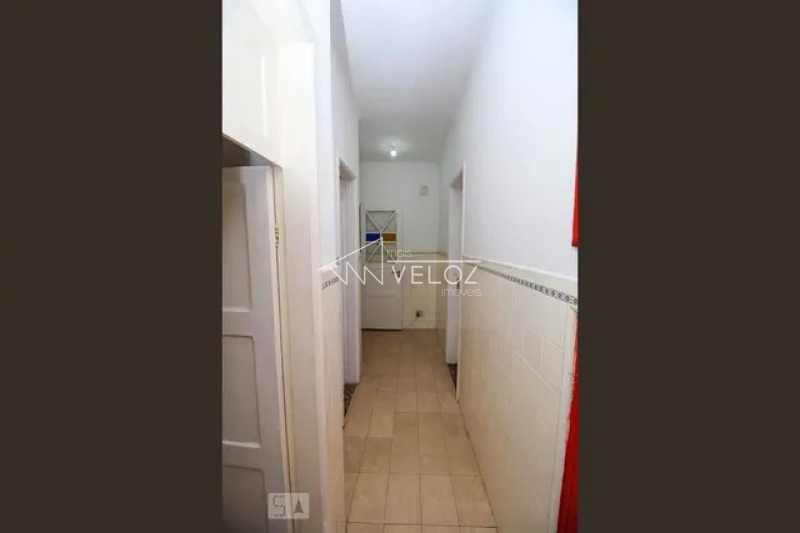 Apartamento à venda com 5 quartos, 127m² - Foto 2