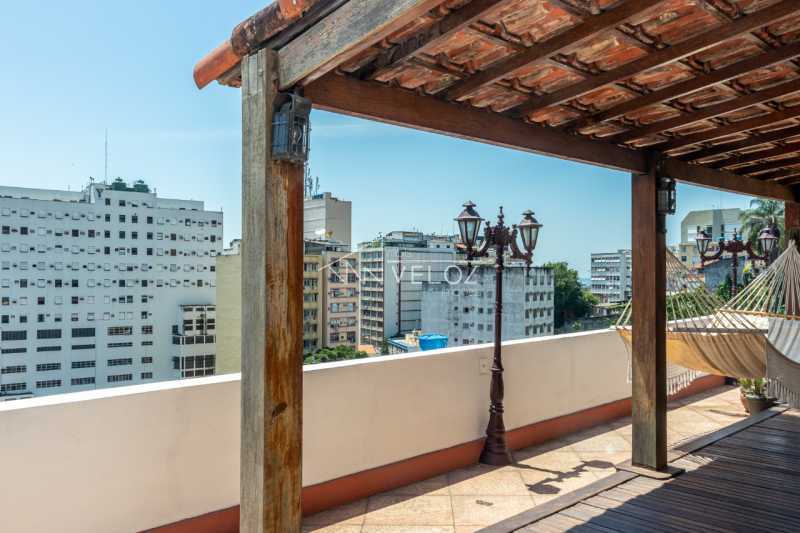 Casa à venda com 5 quartos, 174m² - Foto 11