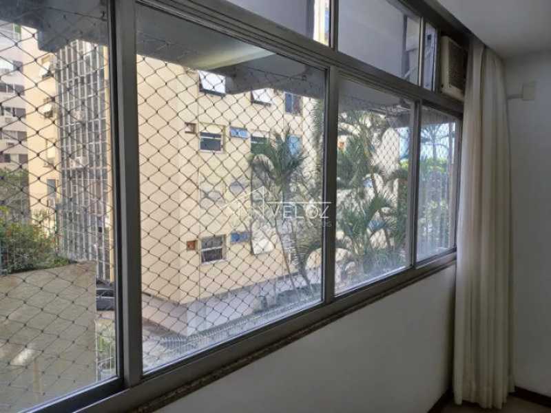 Apartamento à venda com 4 quartos, 126m² - Foto 2