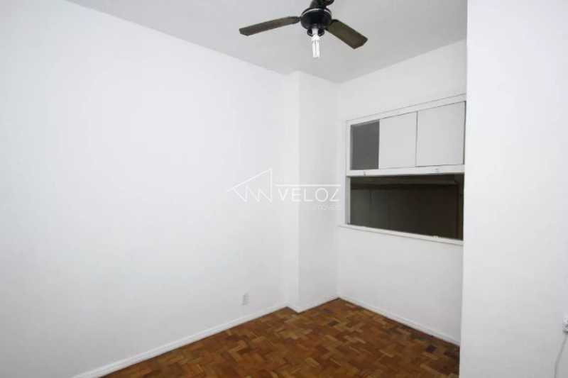 Apartamento à venda com 3 quartos, 100m² - Foto 1