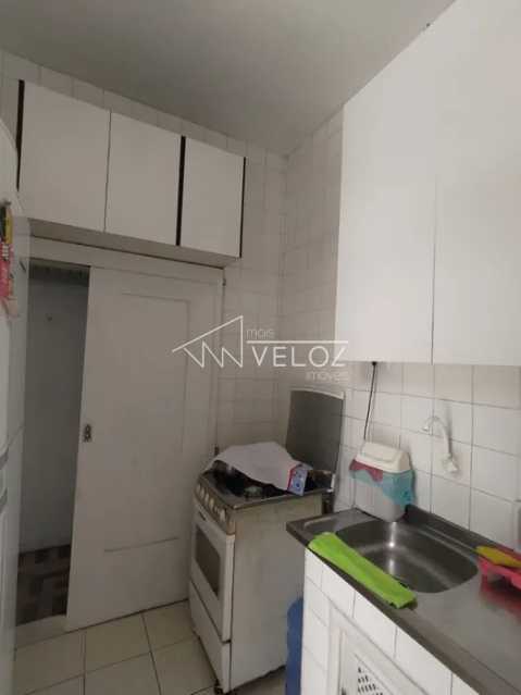 Apartamento à venda com 2 quartos, 52m² - Foto 11