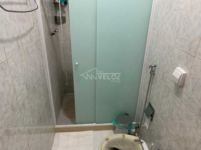 Apartamento à venda com 2 quartos, 77m² - Foto 12