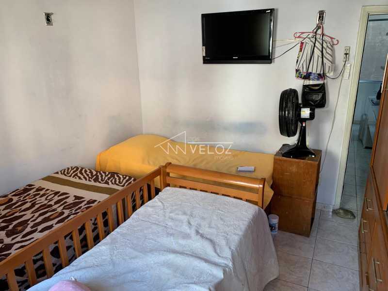 Apartamento à venda com 2 quartos, 77m² - Foto 19