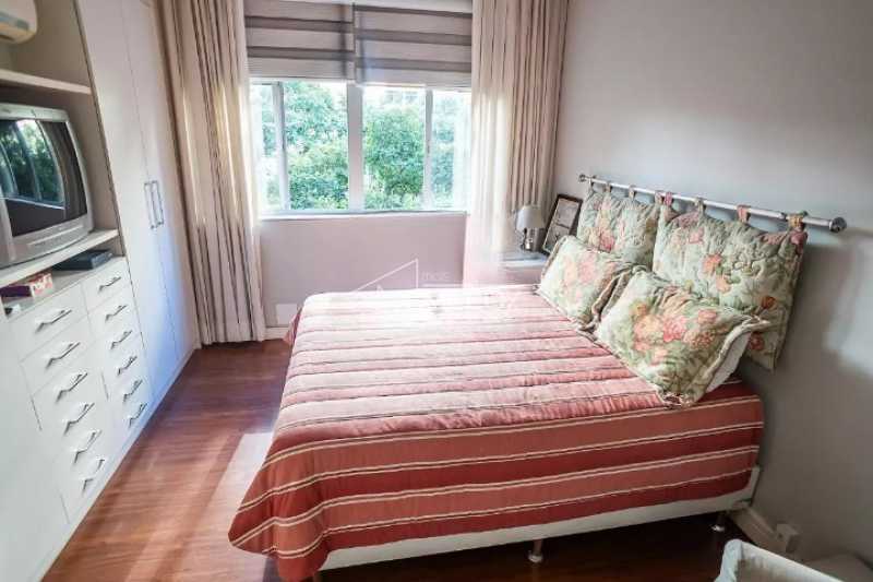 Apartamento à venda com 3 quartos, 135m² - Foto 9