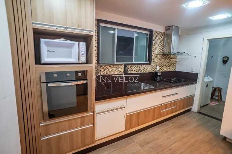 Apartamento à venda com 3 quartos, 135m² - Foto 16