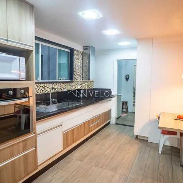 Apartamento à venda com 3 quartos, 135m² - Foto 15