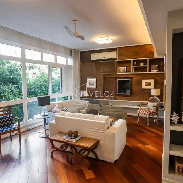 Apartamento à venda com 3 quartos, 135m² - Foto 1