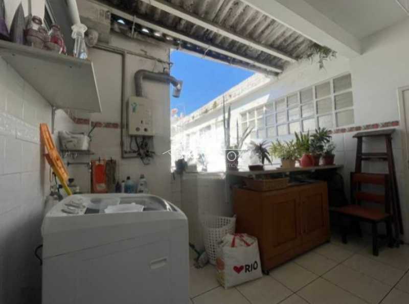 Apartamento à venda com 2 quartos, 105m² - Foto 3