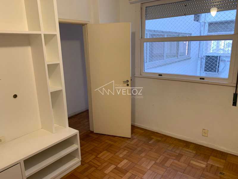 Apartamento à venda com 3 quartos, 215m² - Foto 29