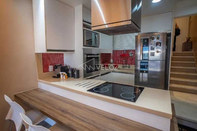 Apartamento à venda com 2 quartos, 75m² - Foto 4