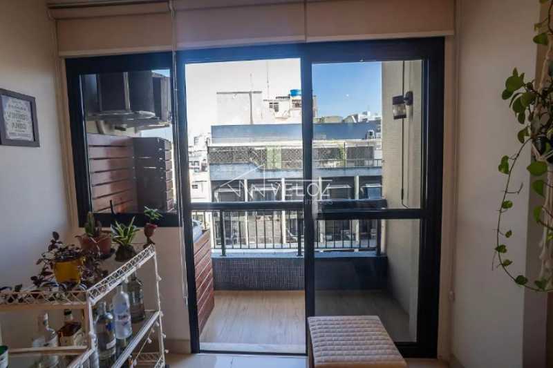 Apartamento à venda com 2 quartos, 75m² - Foto 23