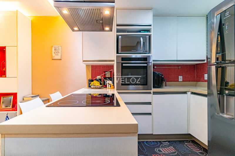 Apartamento à venda com 2 quartos, 75m² - Foto 8