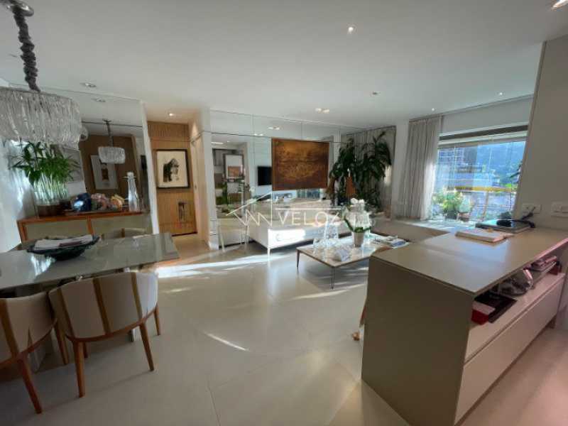 Apartamento à venda com 2 quartos, 80m² - Foto 3