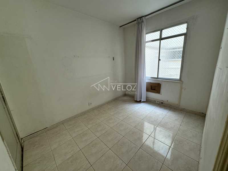 Apartamento à venda com 3 quartos, 106m² - Foto 7