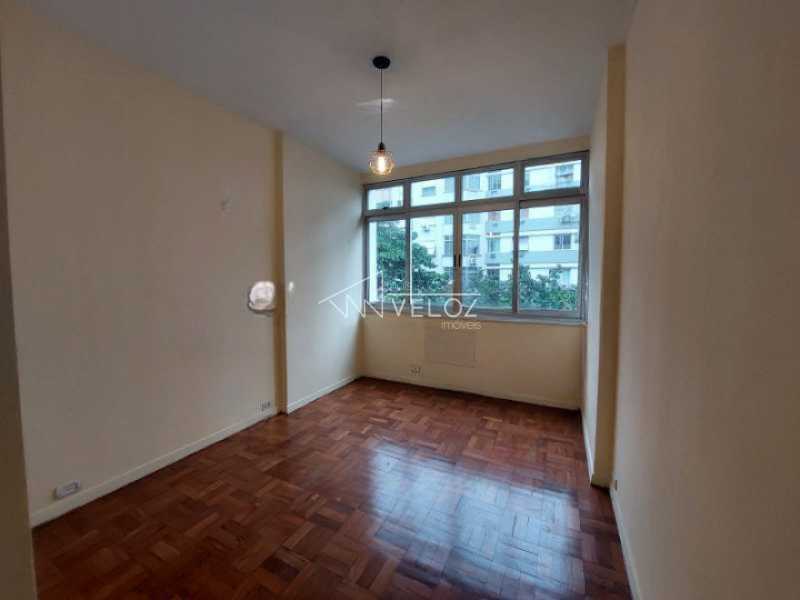 Apartamento à venda com 4 quartos, 180m² - Foto 13