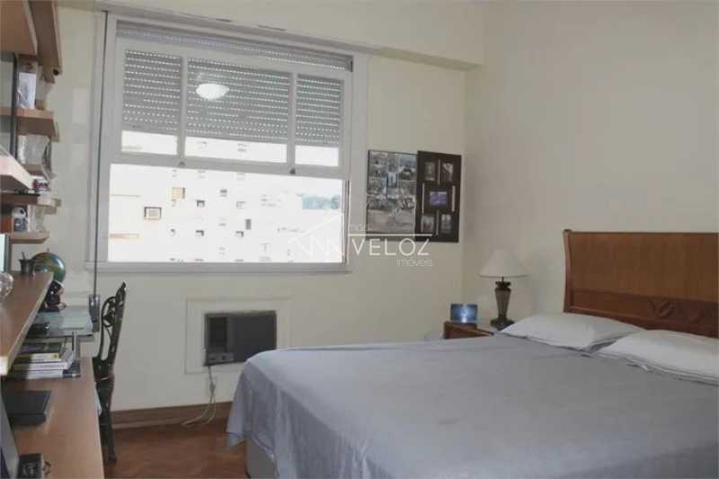 Apartamento à venda com 4 quartos, 220m² - Foto 14