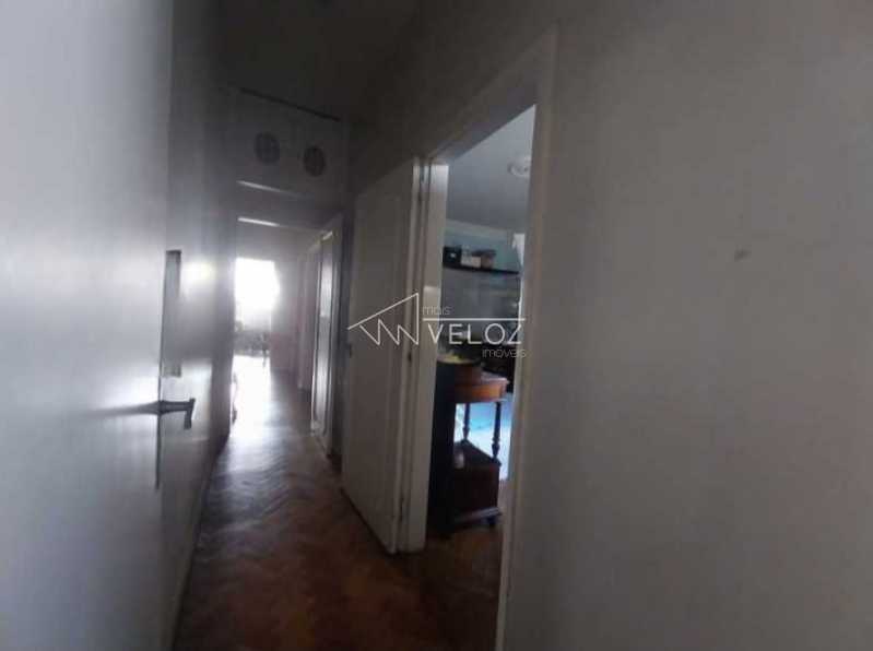 Apartamento à venda com 4 quartos, 230m² - Foto 23