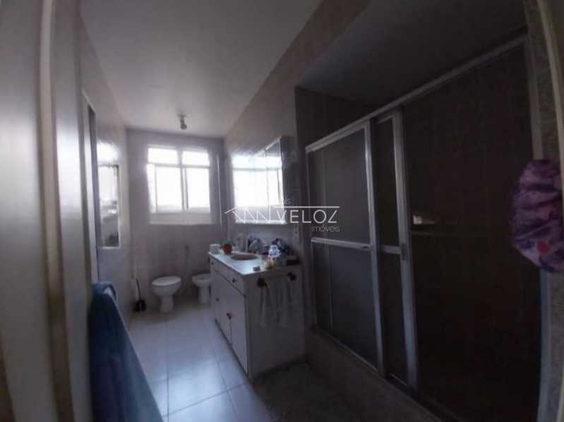 Apartamento à venda com 4 quartos, 230m² - Foto 25