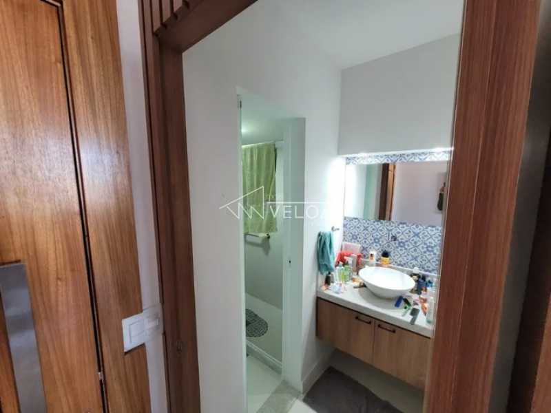 Apartamento à venda com 3 quartos, 97m² - Foto 3