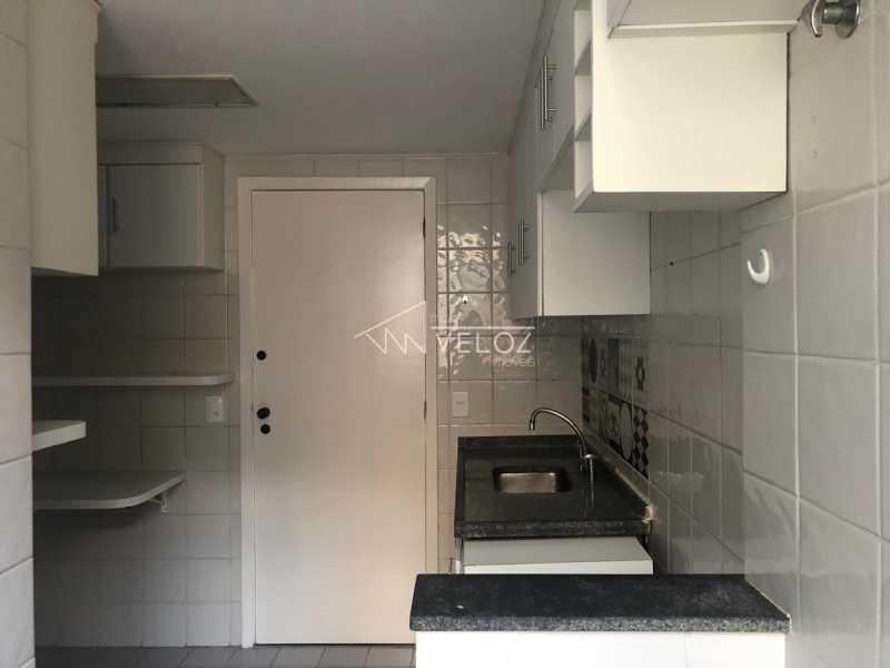 Apartamento à venda com 2 quartos, 86m² - Foto 15