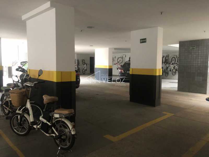 Apartamento à venda com 2 quartos, 86m² - Foto 30