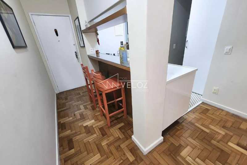 Apartamento à venda com 1 quarto, 61m² - Foto 9