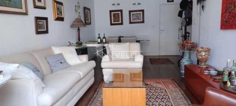 Apartamento à venda com 2 quartos, 105m² - Foto 3