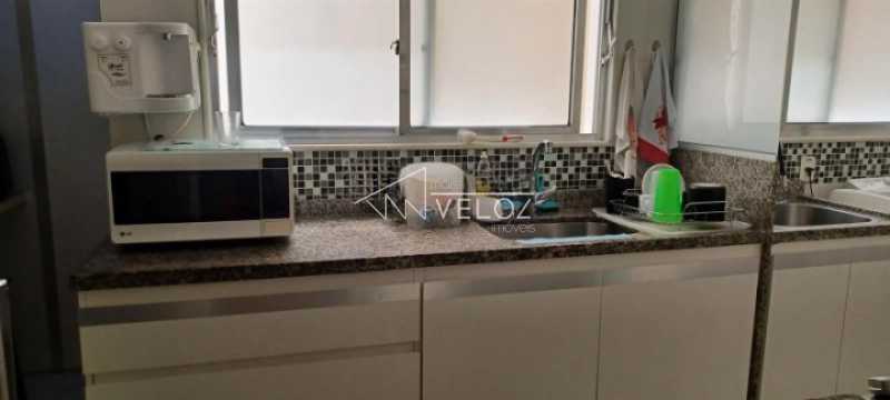 Apartamento à venda com 2 quartos, 105m² - Foto 18