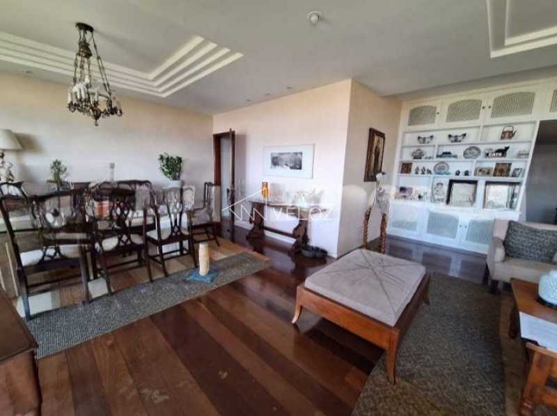 Apartamento à venda com 4 quartos, 221m² - Foto 7