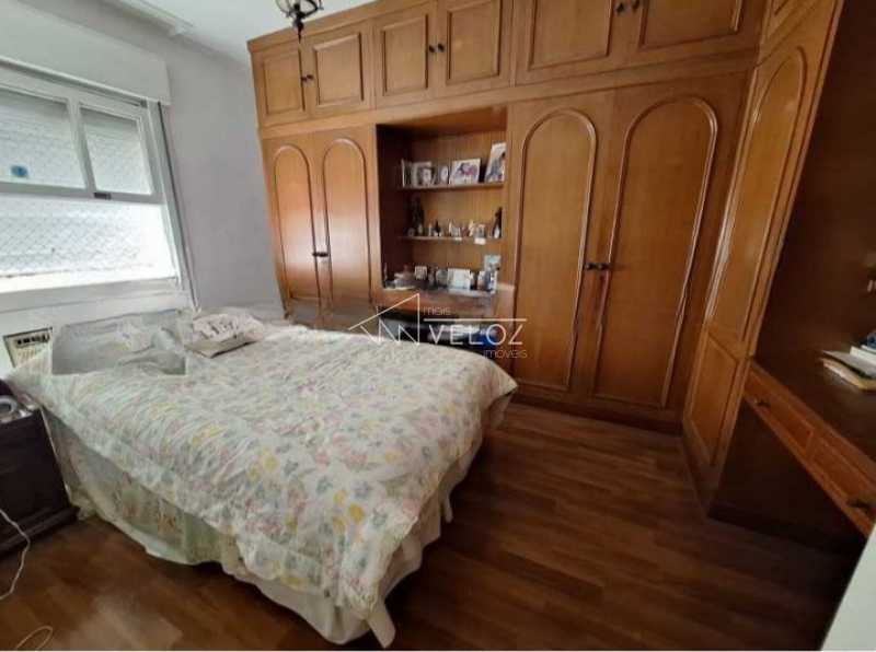 Apartamento à venda com 4 quartos, 221m² - Foto 9